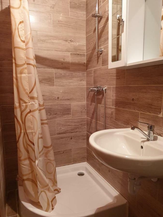 Kontyos Vendeghaz Apartment Felsotold Ngoại thất bức ảnh