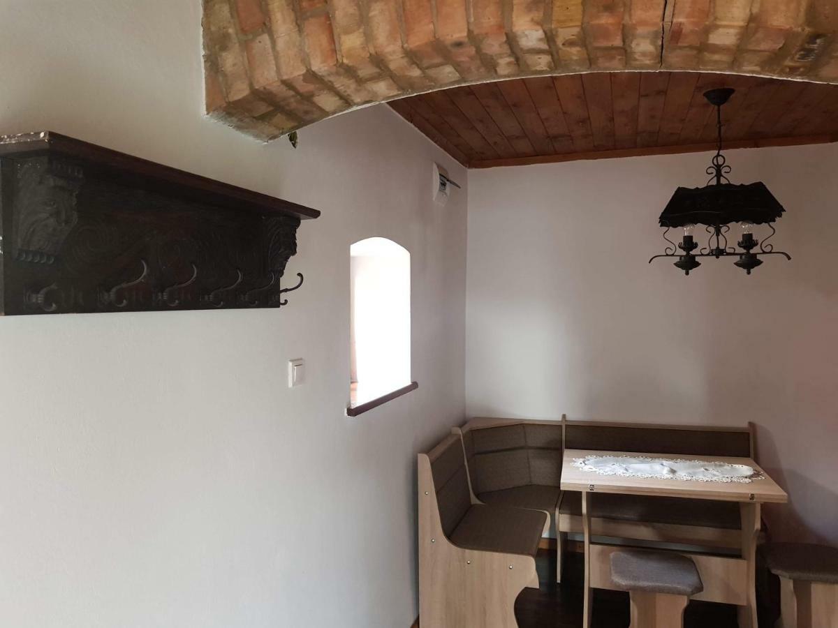 Kontyos Vendeghaz Apartment Felsotold Ngoại thất bức ảnh